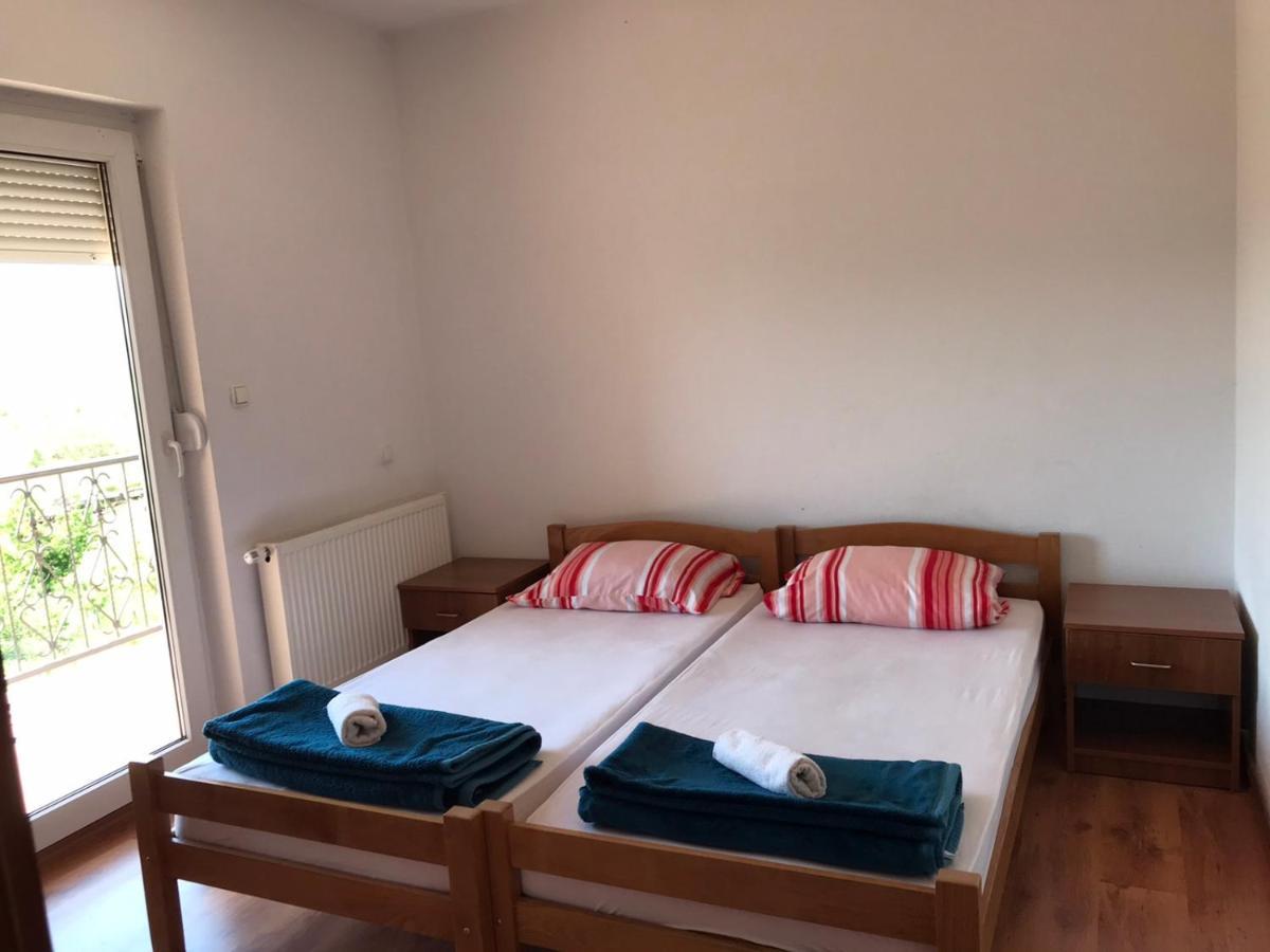 Apartmani Dino Blagaj Exterior foto